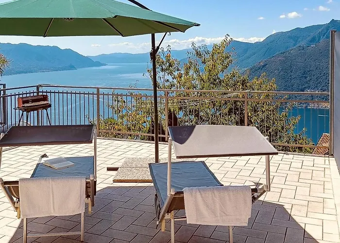 Daire Sunset View Maggiore *