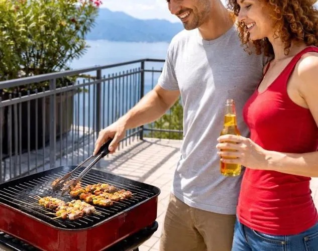 Casa Con Terrazza Panoramica Sul Maggiore Appartamento